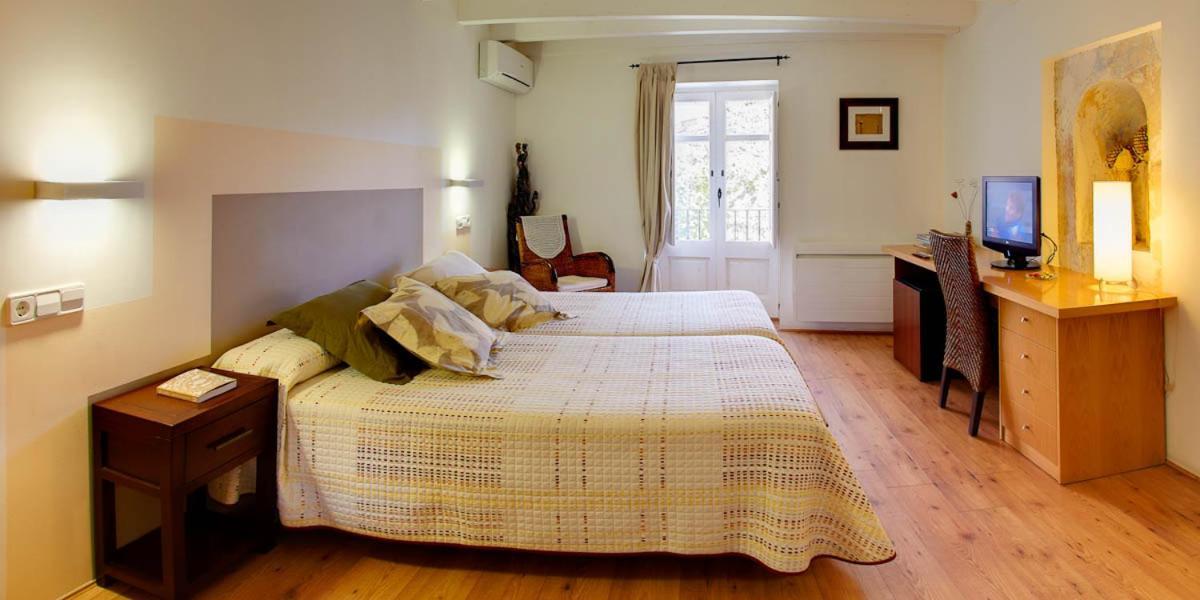 Hotel La Freixera Солсона Екстериор снимка