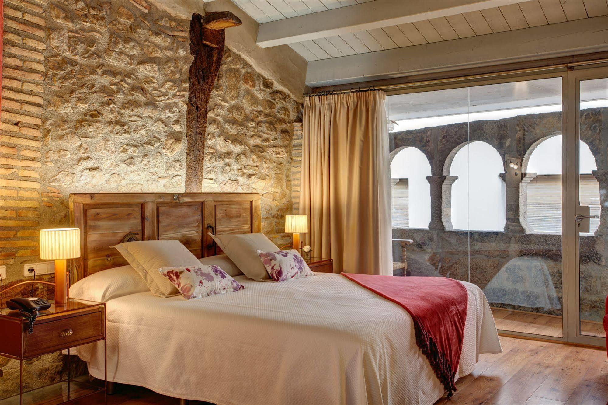Hotel La Freixera Солсона Екстериор снимка